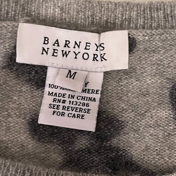 Barney's New York Black & White 2-Ply 100% Cashmere Sweater (M) - Picture 10 of 11